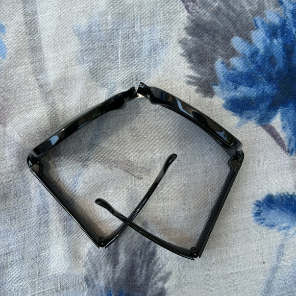 ๐ Ray Ban Polarized Folding Wayfarer Sunglasses - Picture 4 of 5